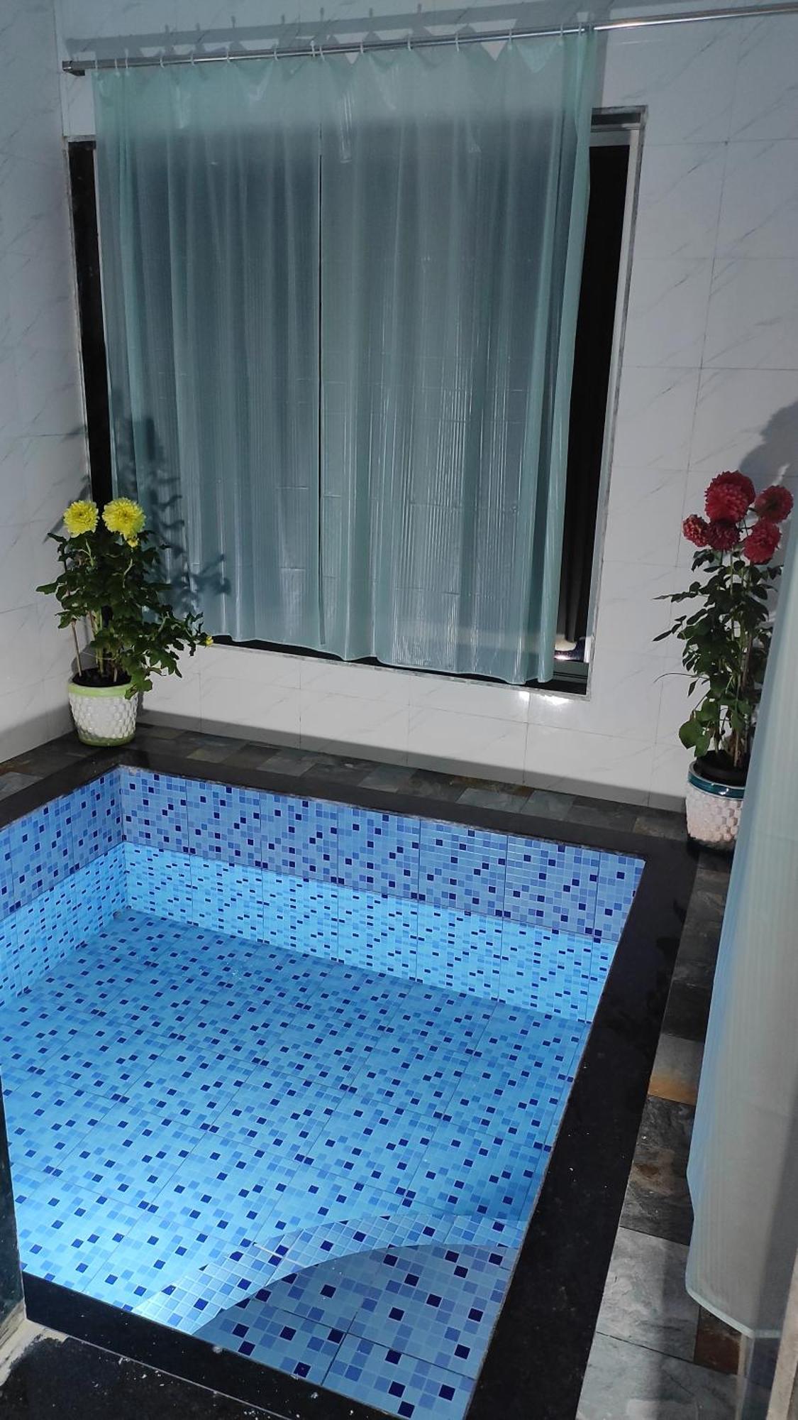 Mohor Retreat Hotel Alibag Bagian luar foto