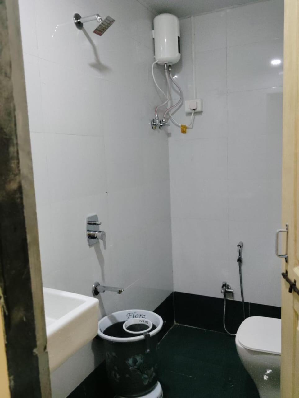 Mohor Retreat Hotel Alibag Ruang foto